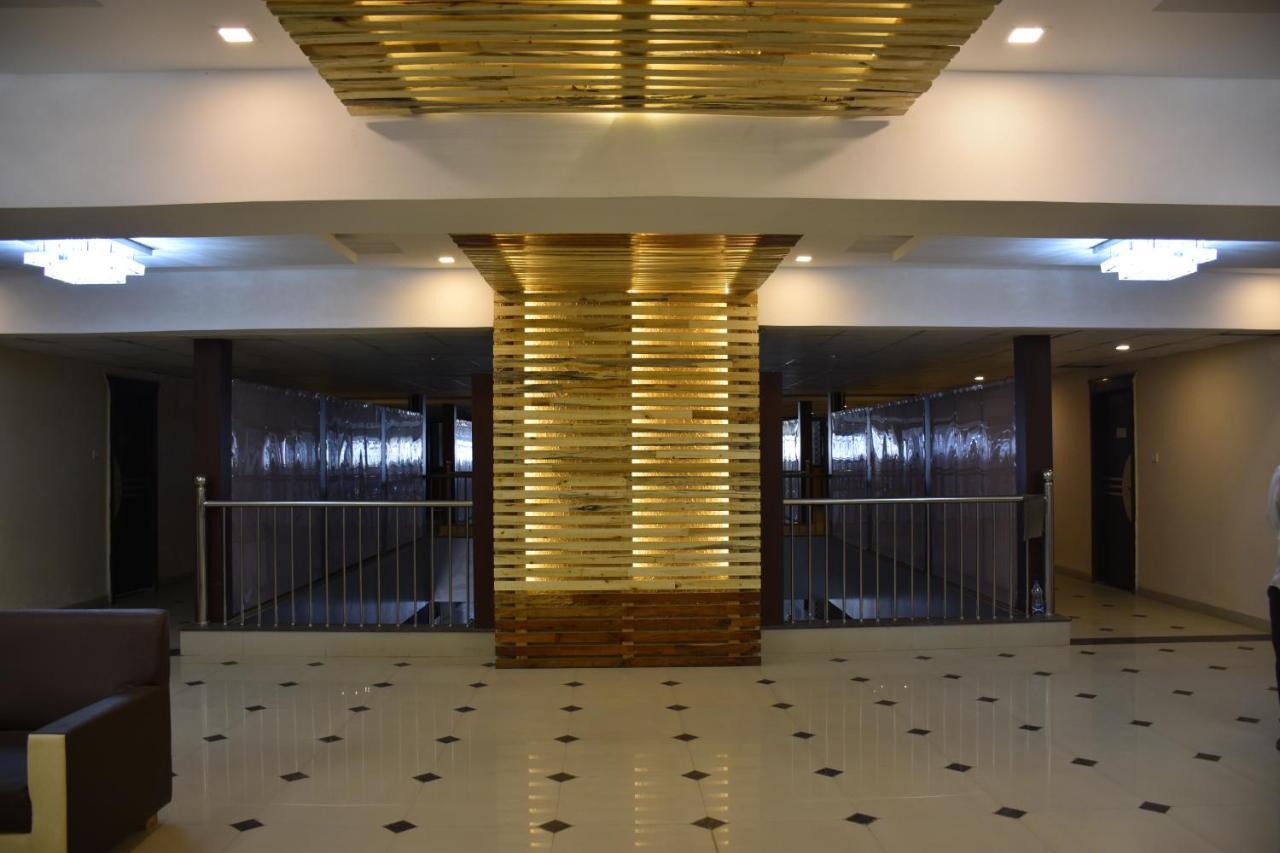 Hotel Anandam Kānker Kültér fotó