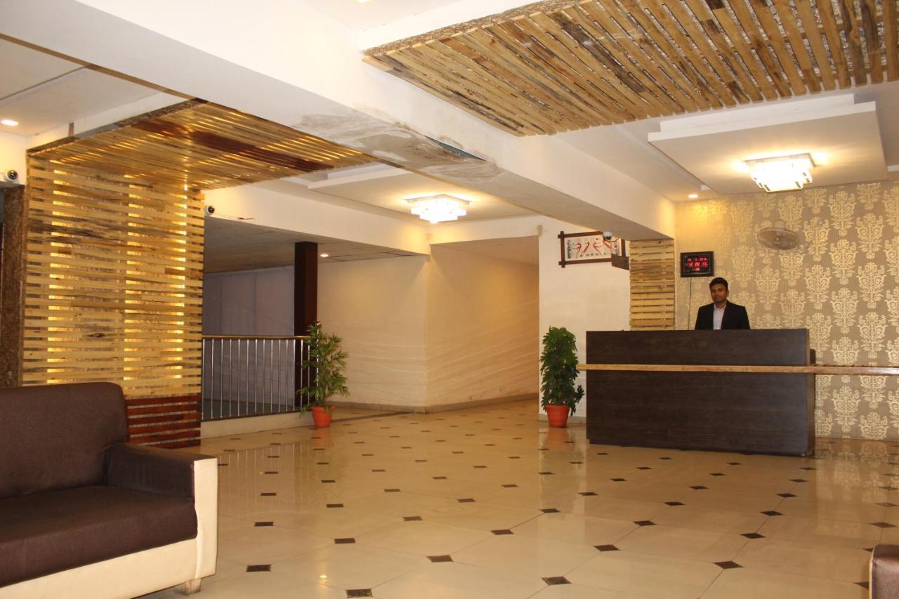 Hotel Anandam Kānker Kültér fotó