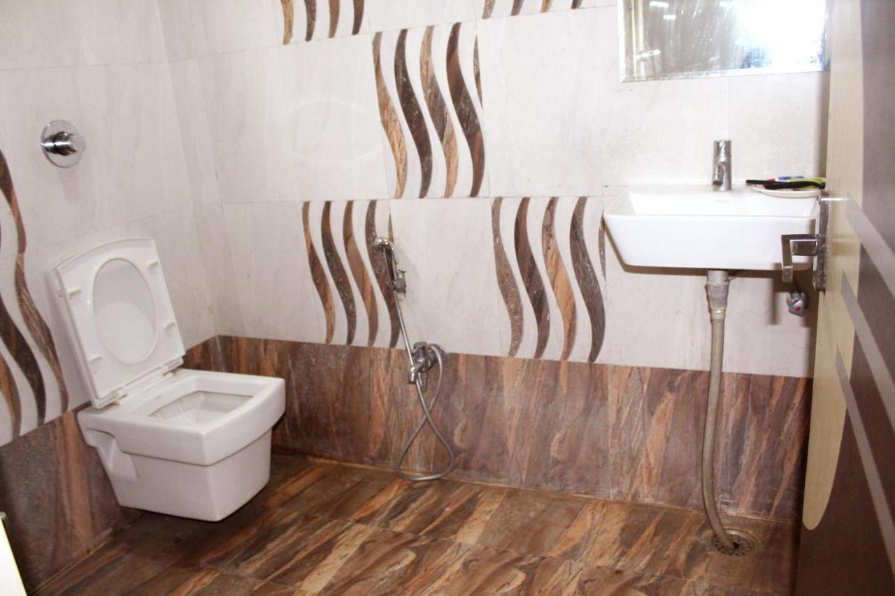 Hotel Anandam Kānker Kültér fotó